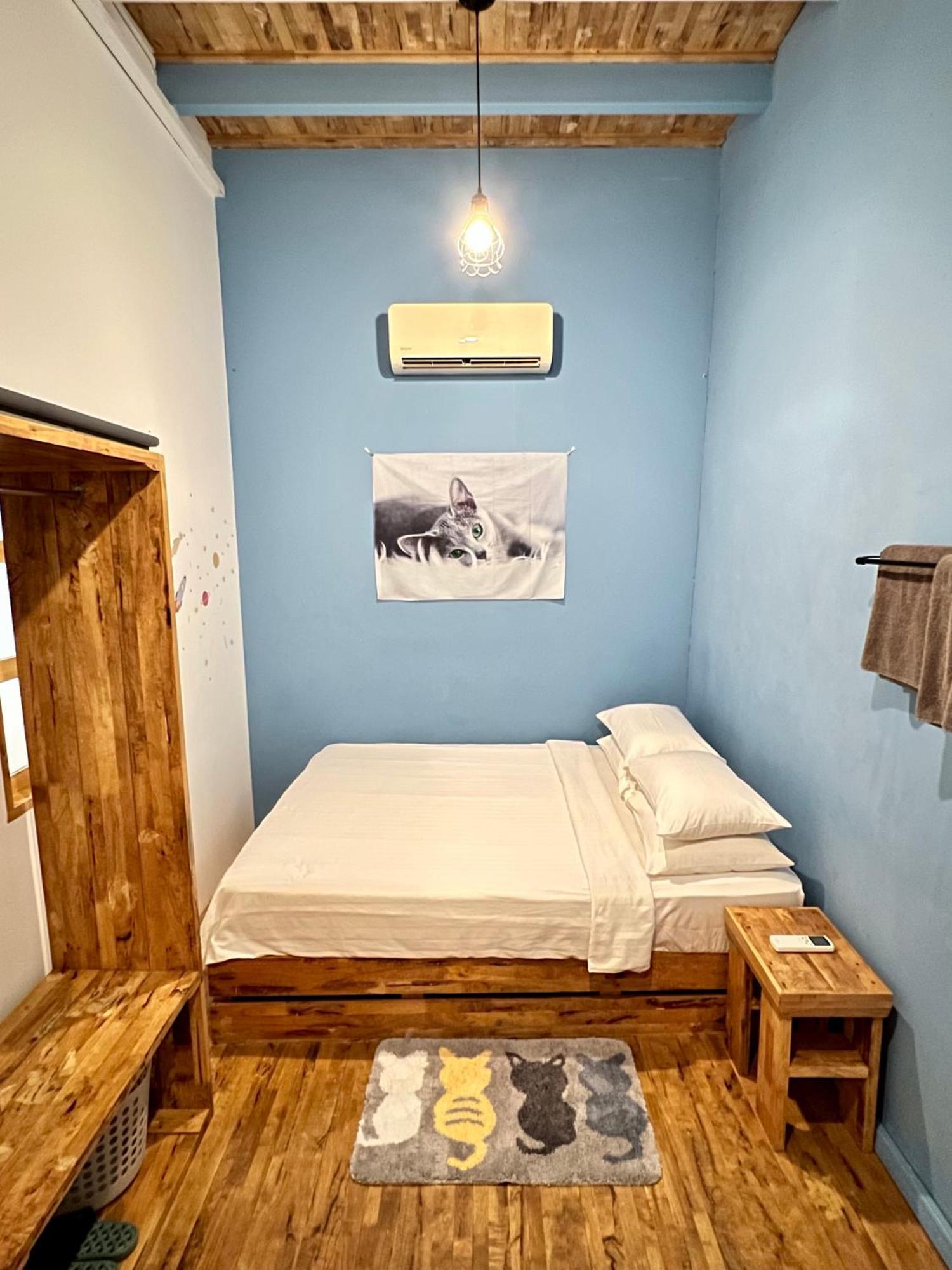 My Guesthouse 109 - Self Check In (Adults Only) George Town Habitación foto