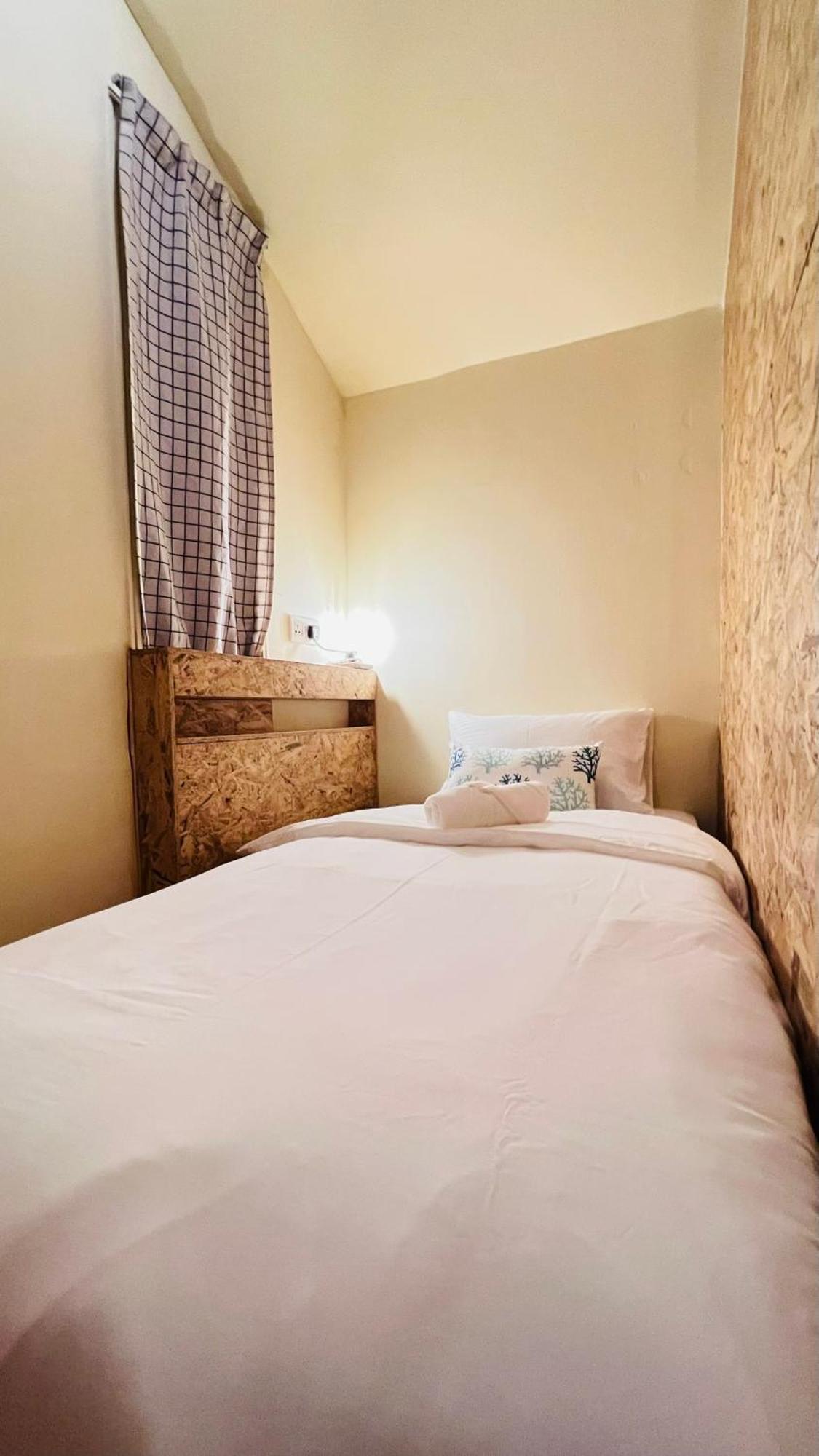 My Guesthouse 109 - Self Check In (Adults Only) George Town Exterior foto